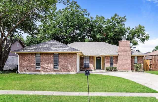 2401 Willow Oak Drive - 2401 Willow Oak Drive, Irving, TX 75060
