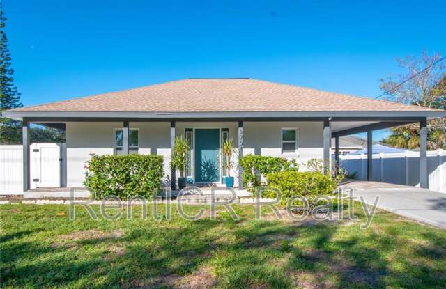 5704 43rd Street photos photos