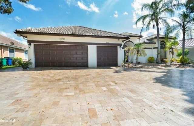 8252 NW 44th Street photos photos