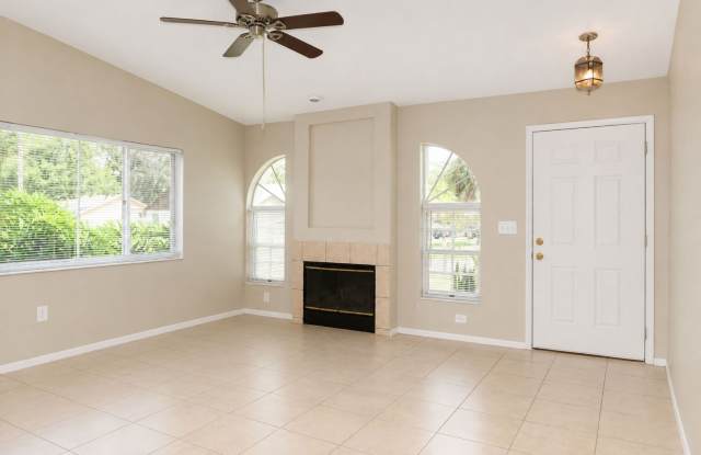 3 Bedroom, 2 Bathroom Home for Rent in Plant City! Gallery 4