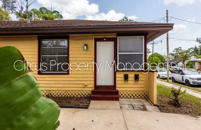 Charming Duplex in Mills 50 District photos photos