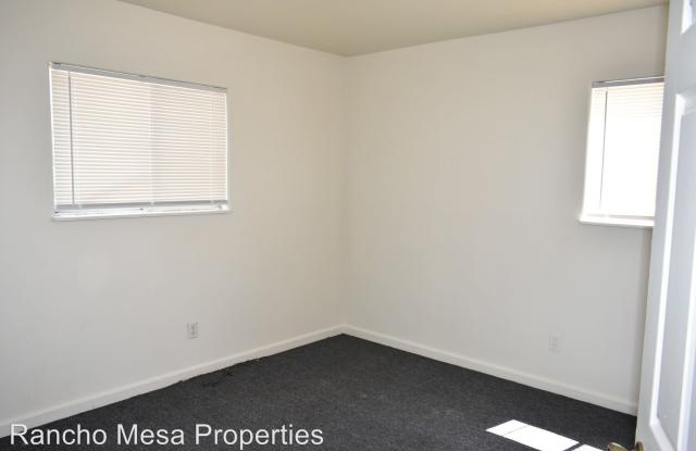 5575 Roswell Street Gallery 3