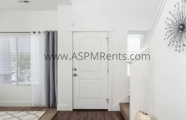 15207 S Charleville Cv Gallery 2