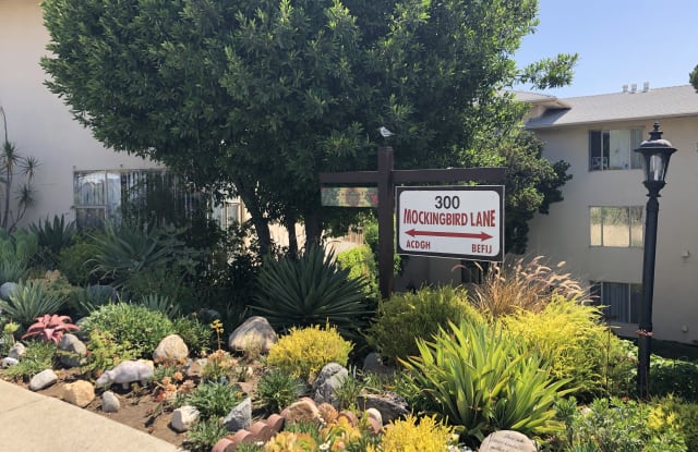 300 Mockingbird Lane - 300 Mockingbird Lane, South Pasadena, CA 91030