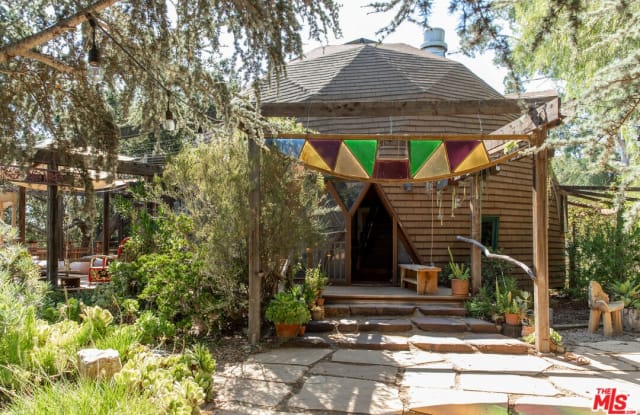 20269 Croydon Ln - 20269 Croydon Lane, Topanga, CA 90290