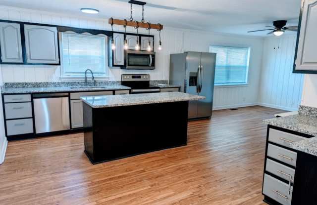 3721 Rucker Boulevard photos photos