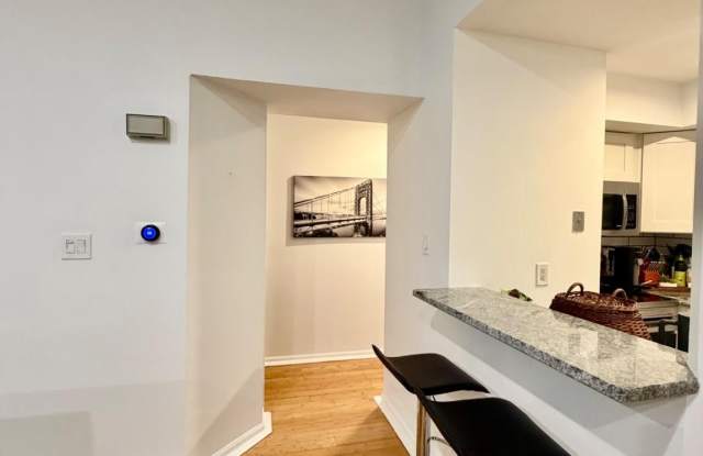 35011 N BENNETT Place Gallery 3