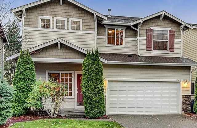 Available Now – 4 bed 2.5 bath Sq Ft Woodridge at North Creek Home photos photos