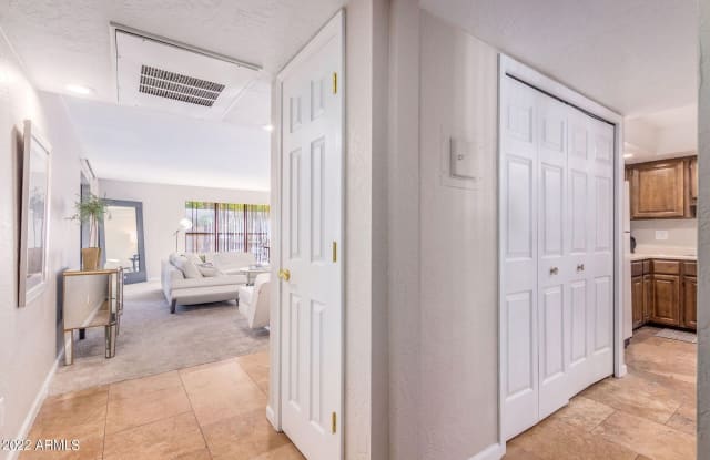 5122 N 31ST Way - 5122 North 31st Way, Phoenix, AZ 85016