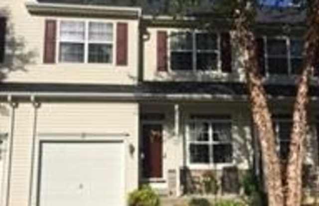 1082 King Way - 1082 King Way, Breinigsville, PA 18031