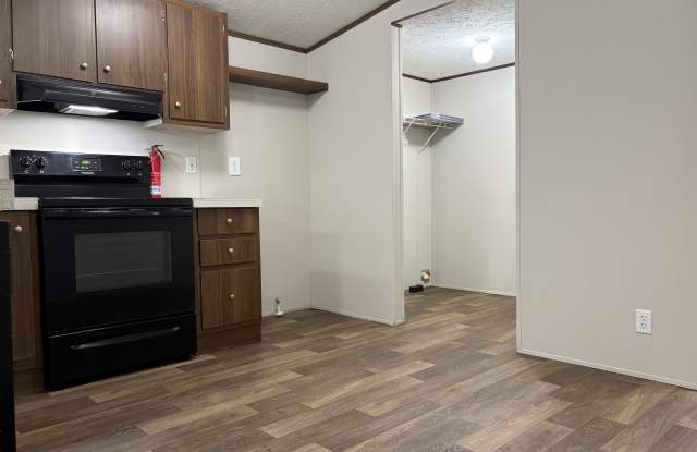 227 Laurel Lane, Lot D Gallery 4