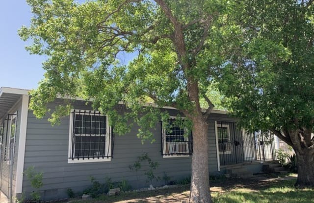1114 FENFIELD AVE - 1114 Fenfield Avenue, San Antonio, TX 78211