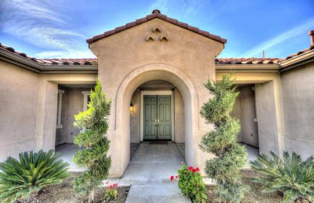 Gorgeous 5bd+ 3bd! Ria Bravo photos photos