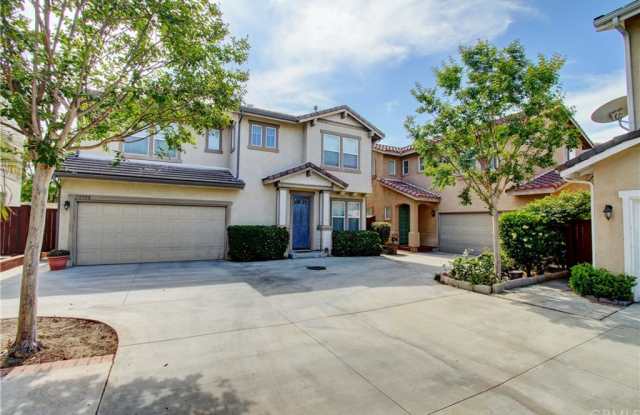 22912 Serra Drive Gallery 3
