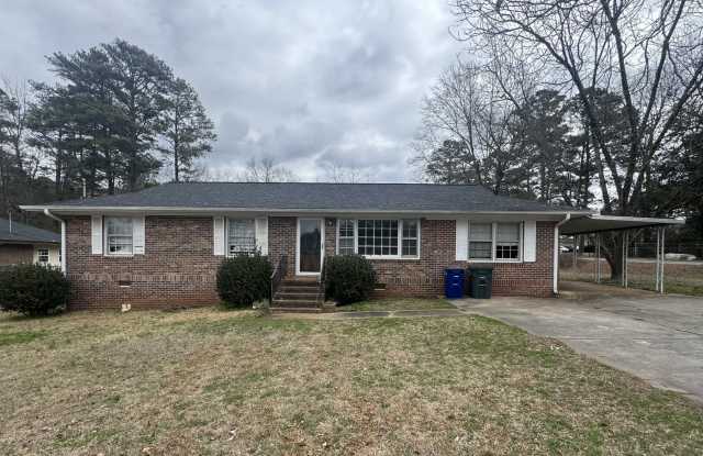 318 Leola Drive photos photos