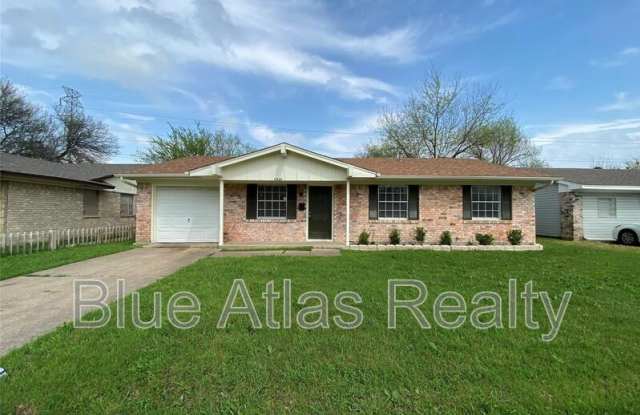 6510 Cinnamon Oaks Drive - 6510 Cinnamon Oaks Drive, Dallas, TX 75241