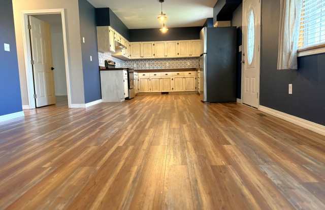 Maryville 37801 - 2 Bedroom, 1.5 Bath Home - contact Adam Sharp (865) 254-0980 Gallery 4