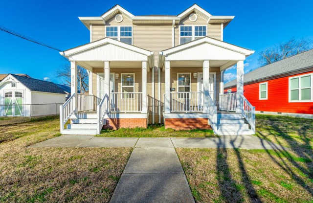 2205 E 12th St - 2205 East 12th Street, Chattanooga, TN 37404