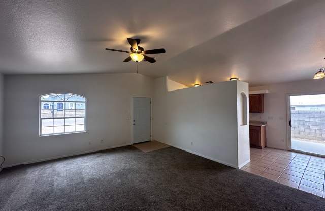 3 Bedroom 2 Bathroom Home Gallery 4