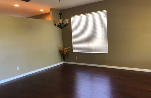 1697 Cherry Ridge Drive Gallery 4