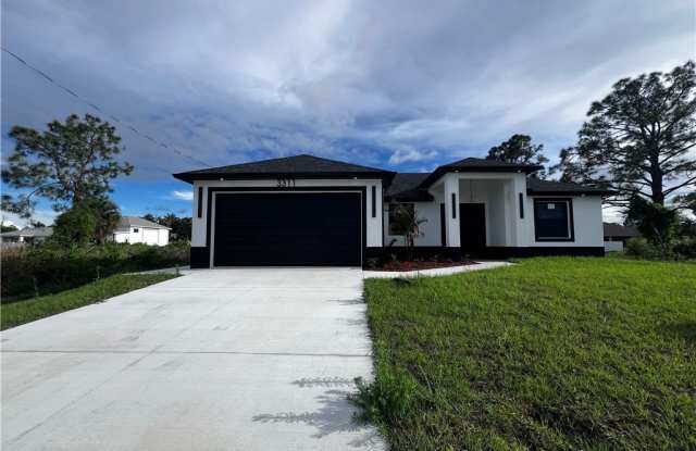 3311 42nd Street SW photos photos