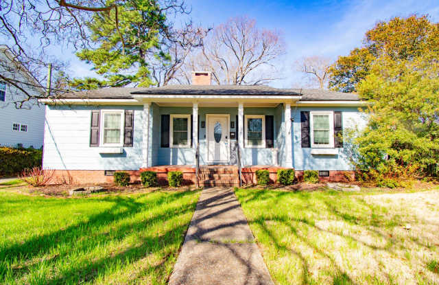 Available 3/27/26 - Charming Haymount 3 Bedroom 2 Bathroom Home- Pets Okay photos photos Available 3/27/26 - Charming Haymount 3 Bedroom 2 Bathroom Home- Pets Okay photos photos