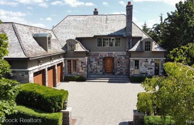 2937 Turtle Pond Court - 2937 Turtle Pond Court, Oakland County, MI 48302 2937 Turtle Pond Court - 2937 Turtle Pond Court, Oakland County, MI 48302