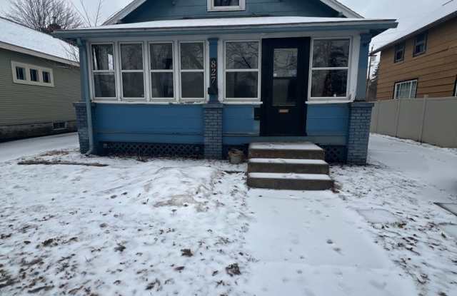 Click the “Apply Now” button or email wapmrentals@gmail.com for a prompt response. photos photos