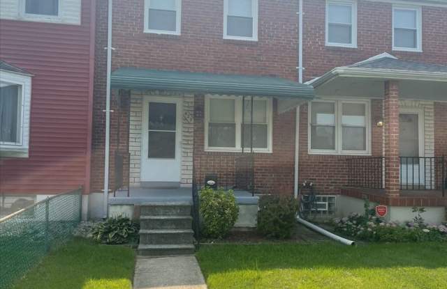 Charming 2 Bedroom Townhome in Dundalk! photos photos