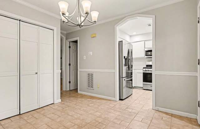 5645 Hamstead Crossing Gallery 4