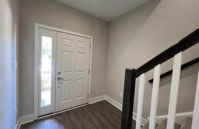 7719 LEXINGTON COURT Gallery 3