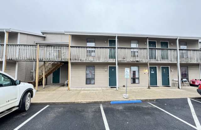1 Bedroom Apartment in Osage Beach! photos photos