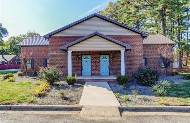 1010 S Main Street - 1010 South Main Street, Landis, NC 28088