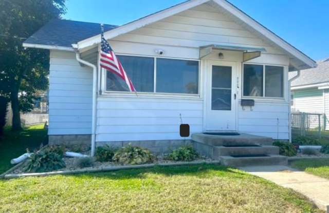 222 Wabash St - 222 Wabash Street, Plainfield, IN 46168