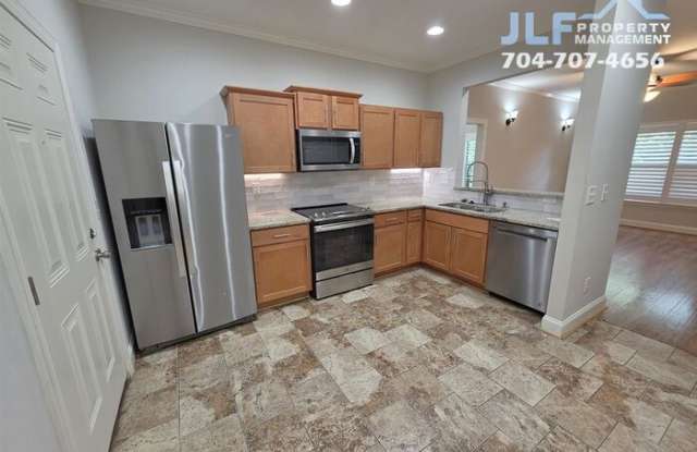 110 Maple Avenue Northwest photos photos