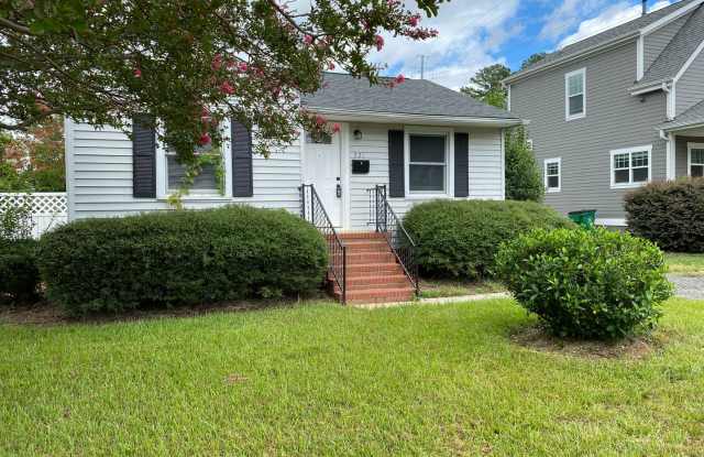 Cozy Ranch style home located in the Sedgefield Community ! photos photos