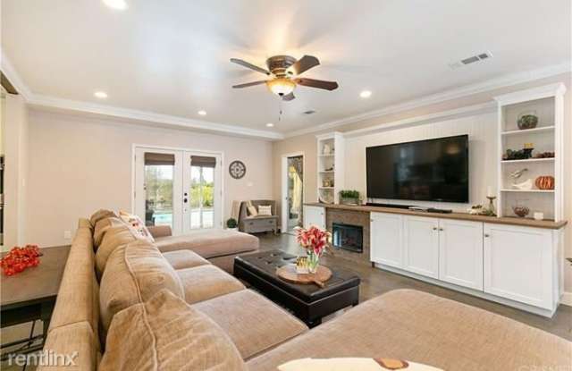23963 CROSSON DR. Gallery 4