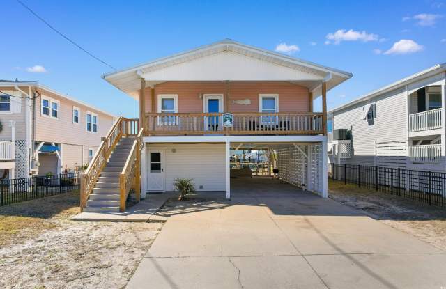 319 46th Ave. N photos photos