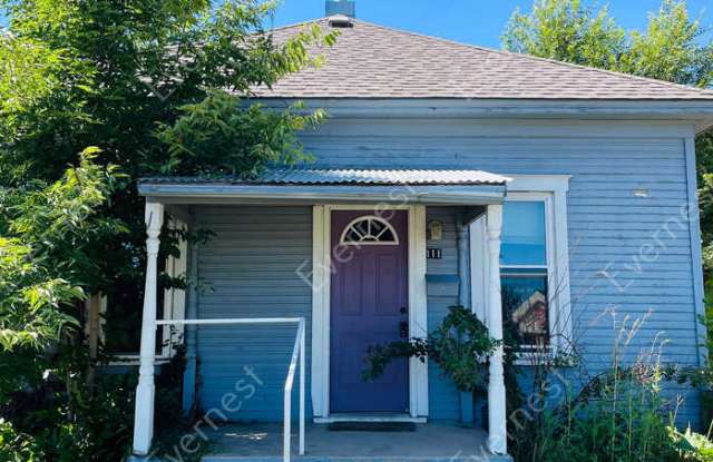 111 Riverside Avenue photos photos