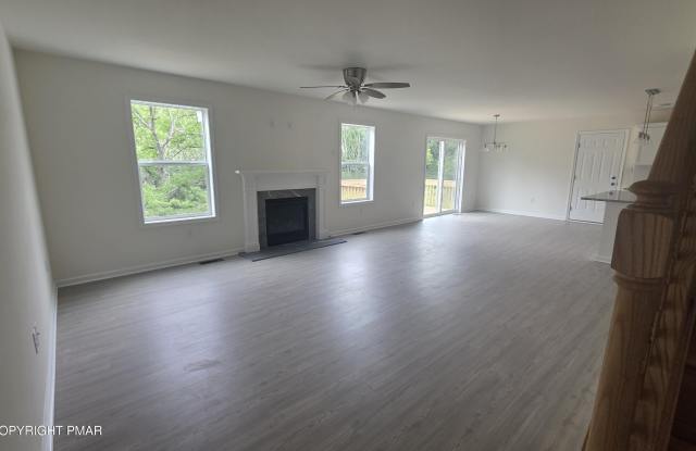 1369 Mutton Hollow Road Gallery 4