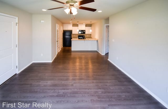 818 Hindman Dr #2 Gallery 3