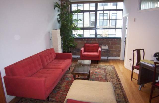 Centrally Located Elegant Designer-Chic 1BR + Loft | 2 Full Baths | Parking Available| Logan Circle photos photos
