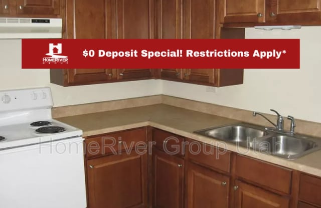 1049 E Crandall Ave photos photos
