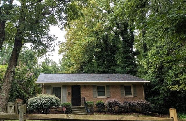 3713 Densmore Drive - 3713 Densmore Drive, Charlotte, NC 28205