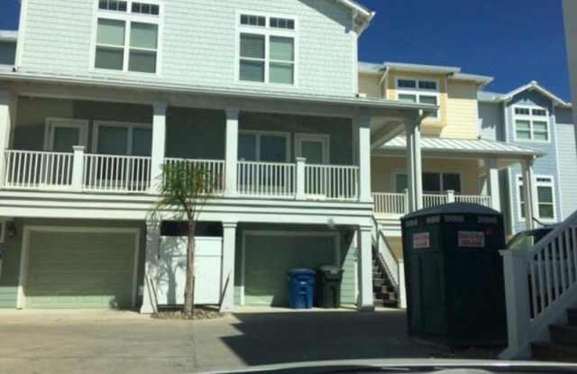 14890 Granada Drive unit: 204 photos photos