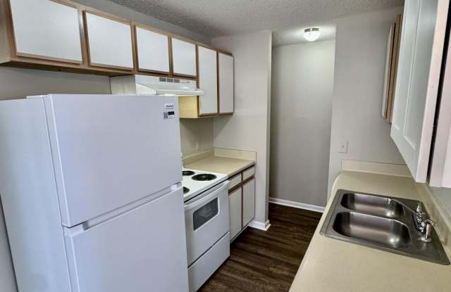 1251 Westpointe Drive Gallery 3