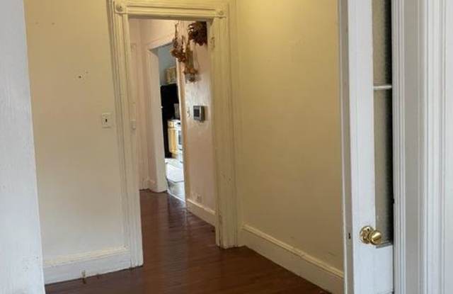 446 East 118th Street Gallery 3