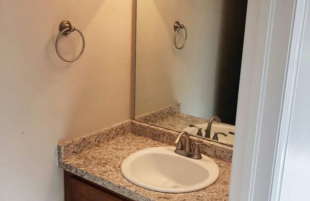4323 Fletcher Dr. Gallery 2