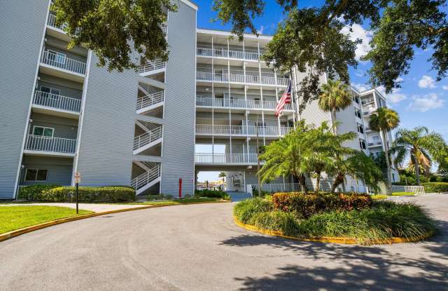 Gorgeous Waterfront condo on Island Estates Clearwater 2br/2ba! - 610 Island Way, Clearwater, FL 33767