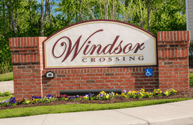 Windsor Crossing - 55+ Active Adult Apartment Homes Gallery 2